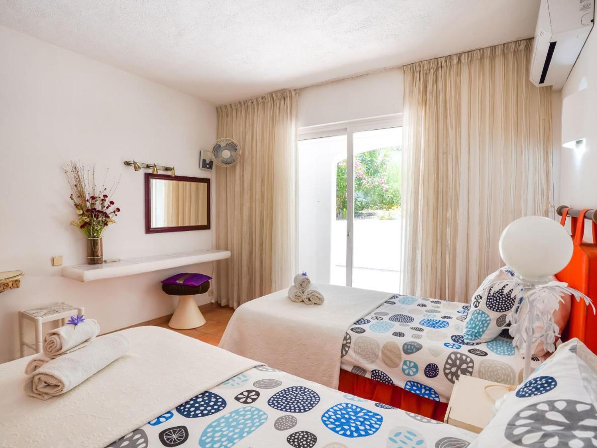 Roofed Villa In Albufeira With Private Swimming Pool Olhos de Agua  Rom bilde