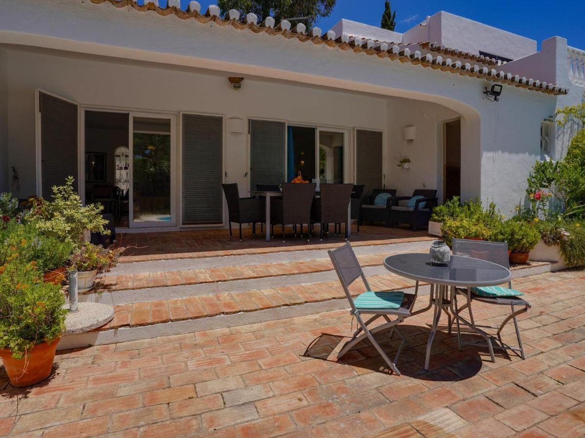Roofed Villa In Albufeira With Private Swimming Pool Olhos de Agua  Rom bilde